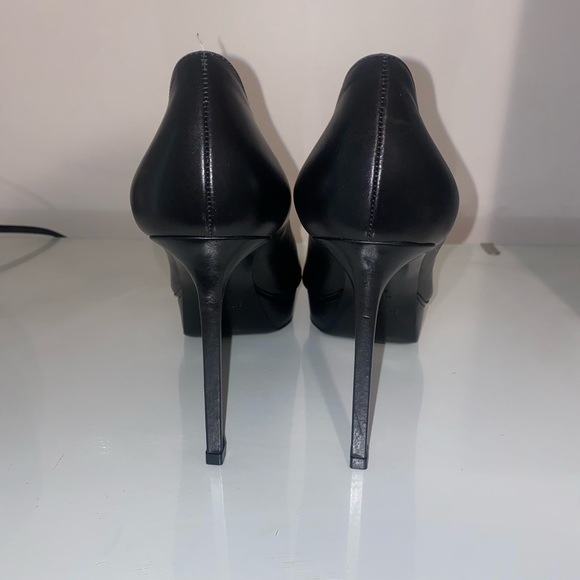 Saint Laurent platform leather pumps - Picture 8 of 8